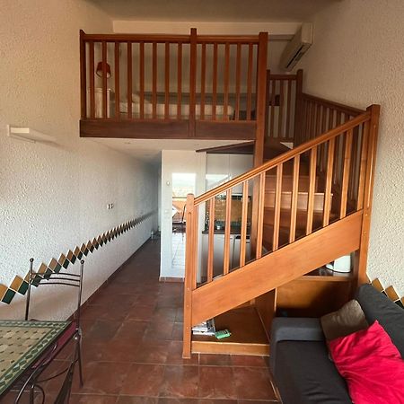 Superbe Duplex 35M2 Vue Mer Avec Piscine Bormes-les-Mimosas Buitenkant foto