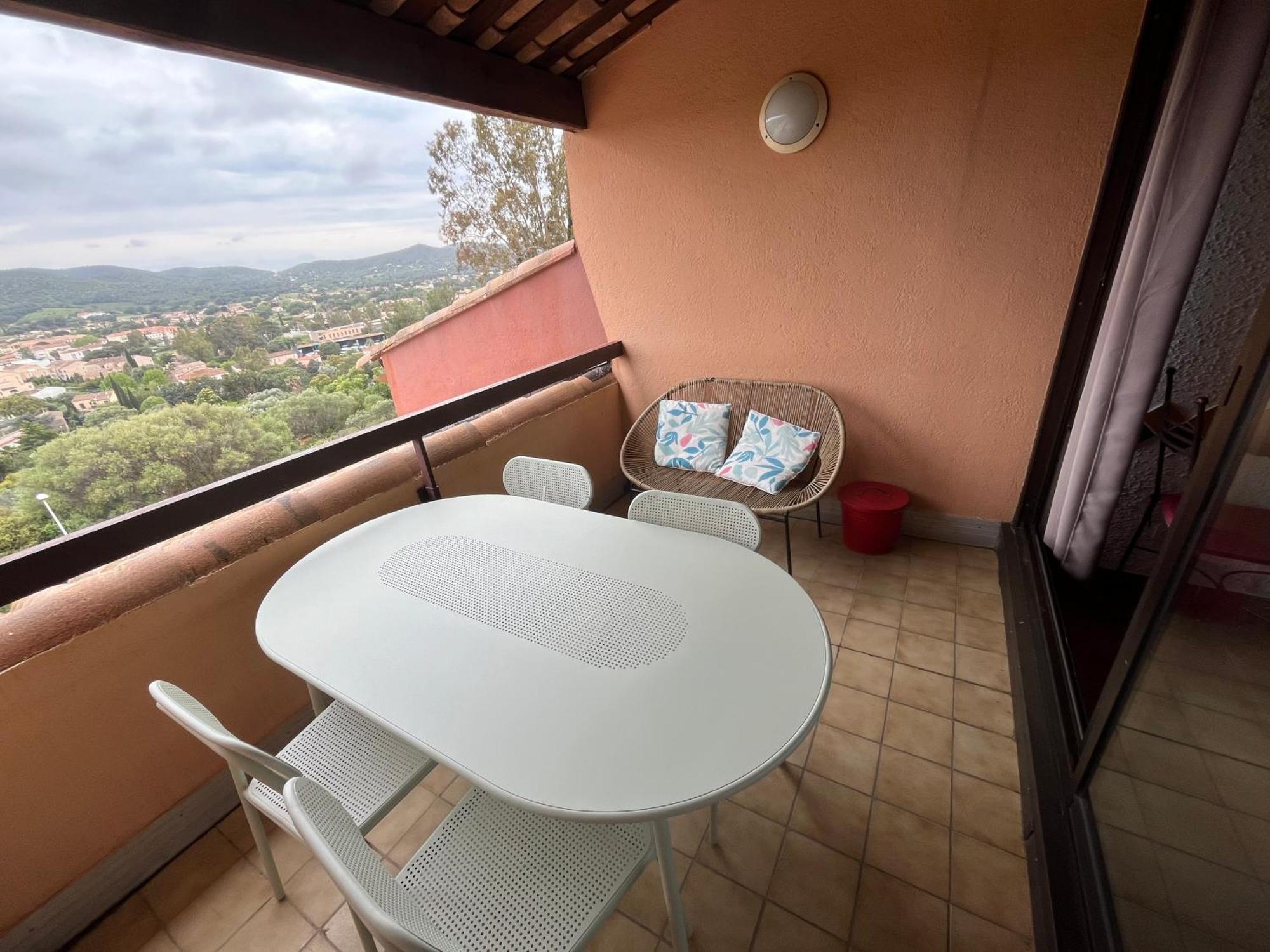 Superbe Duplex 35M2 Vue Mer Avec Piscine Bormes-les-Mimosas Buitenkant foto