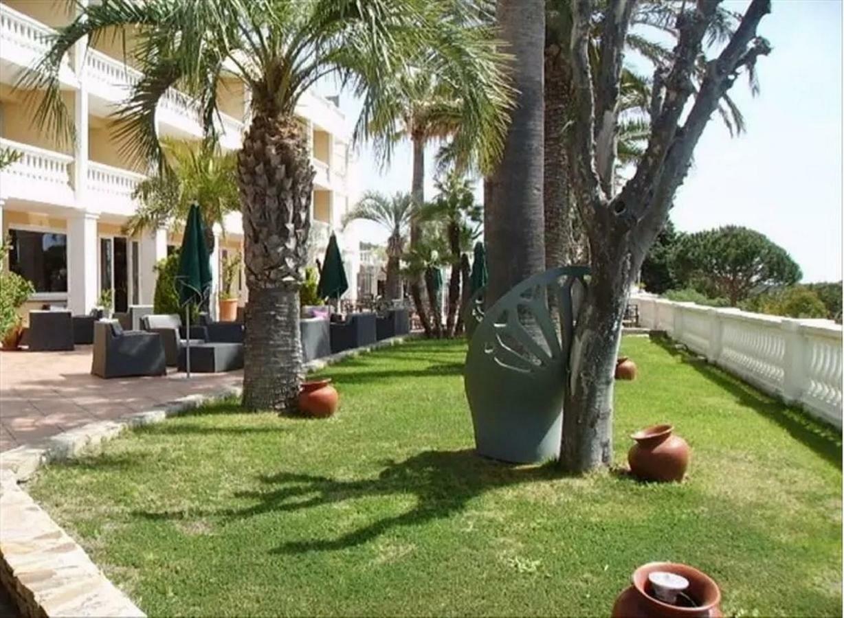 Superbe Duplex 35M2 Vue Mer Avec Piscine Bormes-les-Mimosas Buitenkant foto